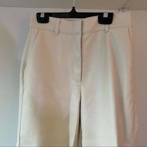 Aritzia Babaton Command Pants - Picture 5 of 16
